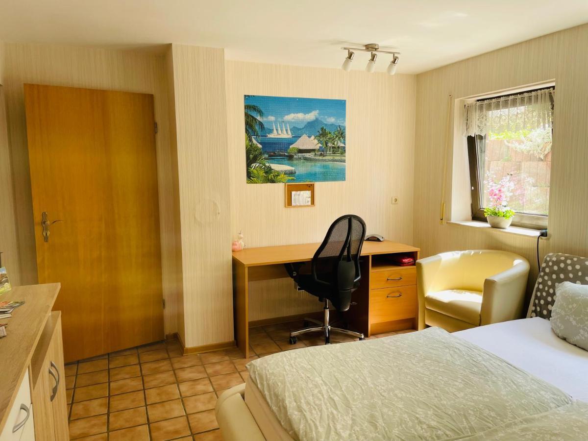 Privatunterkunft Mit Bad Und Kueche In Seenaehe Zulpich Exterior foto